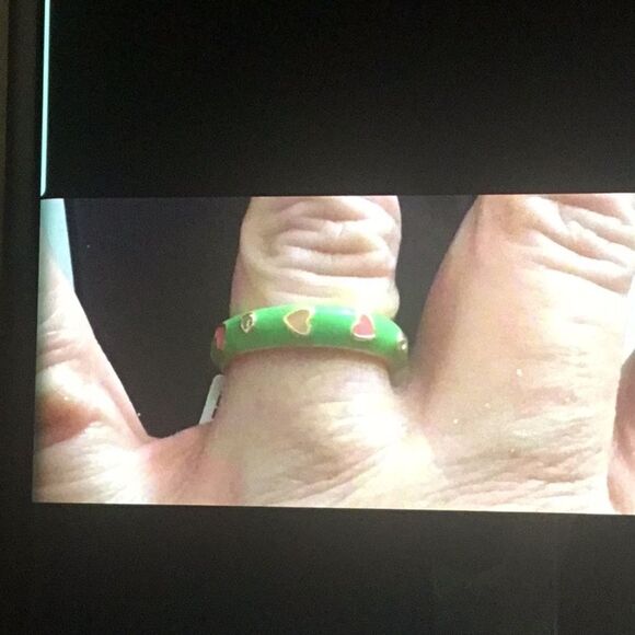 Lime Sorbet & Enamel Hearts Stack Band Ring Sz 10 - Picture 7 of 7
